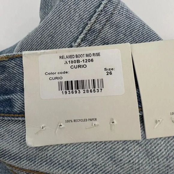 AGOLDE Mid Rise Relaxed Boot Cut Jeans in Curio Light Denim Organic Cotton 26 - Picture 10 of 14